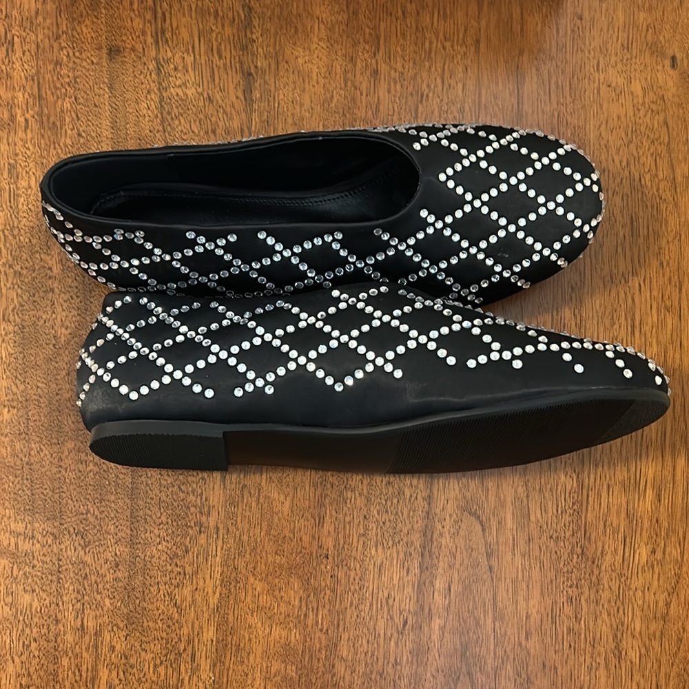 New Arqa Black Criss-Cross Embellished Ballet Flats. 39. (Runs As 8) — image 6 of 8